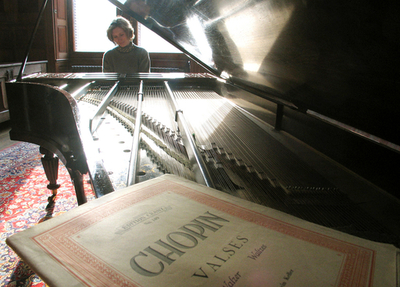 ショパンが愛したピアノ、英国で見つかる - 英国