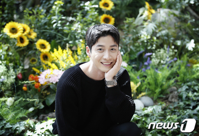 [★フォト] 花よりハン・ジョンウ – KOREA WAVE