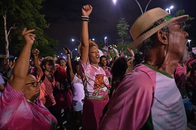 女性・黒人・先住民に光を 極右政権下のリオのカーニバルで市民が抵抗