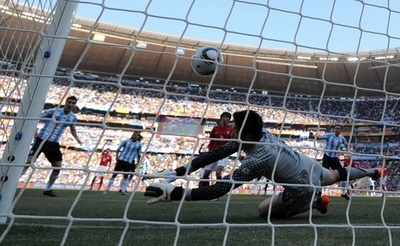 MVPも科学で決定？サッカー選手のプレーを数値化するソフト、米大が開発