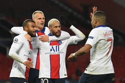 PSGが敵地でマンUに勝利、ネイマール2発 欧州CL
