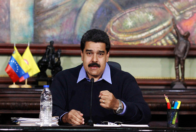 住宅目標未達成なら「口ひげそる」、ベネズエラ大統領