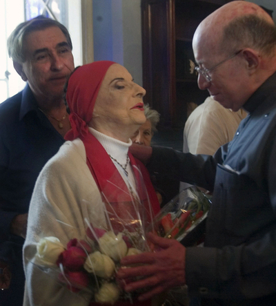 初のキューバ人バレリーナ、アリシア・アロンソさん 87回目の誕生日を迎える