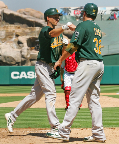 アスレチックス エンゼルスを降す