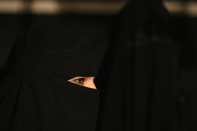 サウジアラビアの観光イベント、工芸品や伝統芸能を披露