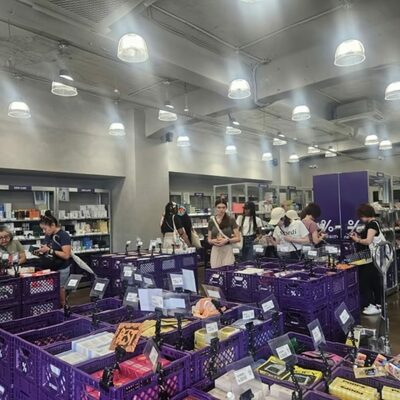 「90％割引」韓国の伝統市場が外国人観光客の“コスメ聖地”に…都心型ビューティアウトレット