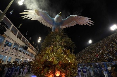 「ポルテーラ」が33年ぶりに優勝、リオのカーニバル