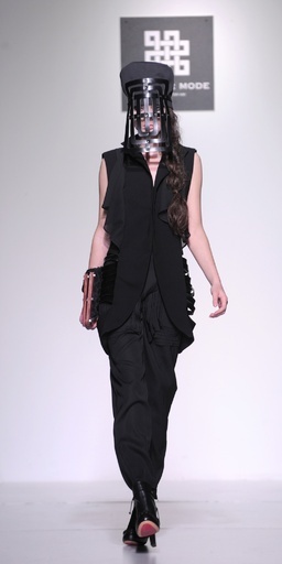 ＜14/15年秋冬トビリシ・ファッションウィーク＞アブタンディルら