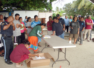 マーシャル諸島の国政選挙、投票所が開かず混乱