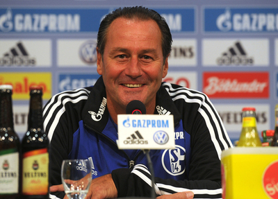 シャルケ、ステフェンス氏の監督復帰を発表