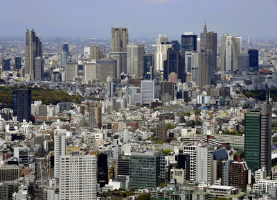 都議会で女性議員にセクハラやじ、官房長官は「自浄」求める