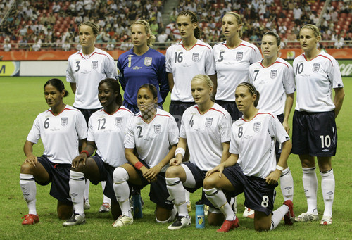 女子サッカーw杯 イングランドvsドイツはスコアレスドローに終わる 写真9枚 ファッション ニュースならmode Press Powered By Afpbb News