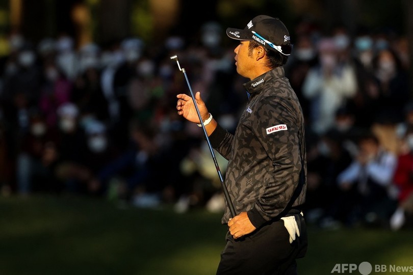 松山、首位維持も最後乱れる ZOZO選手権は僅差で最終日へ