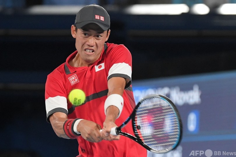 錦織は準々決勝敗退、ジョコビッチに完敗 東京五輪