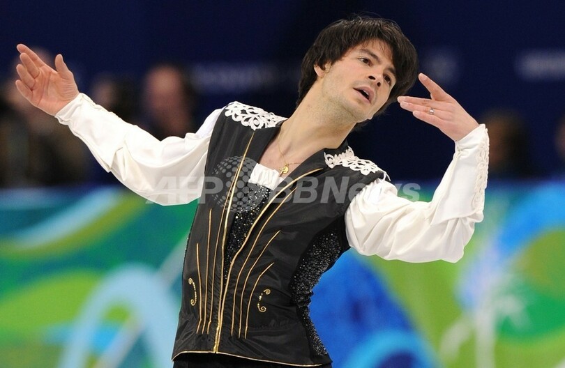 高橋が男子フィギュア初メダルの銅 優勝はライサチェク、バンクーバー冬季五輪