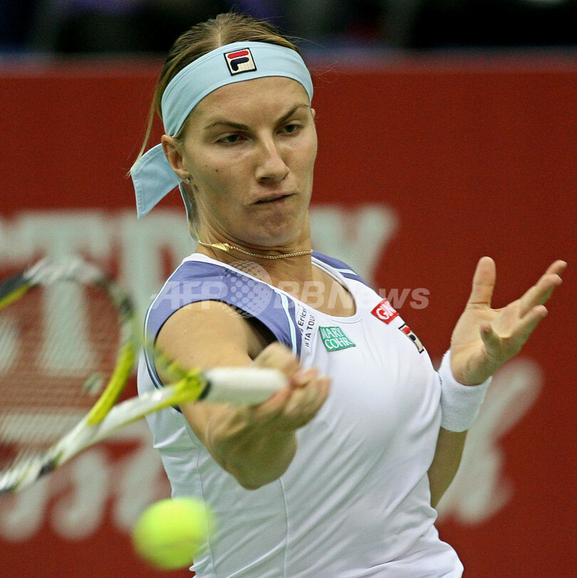 サフィナ クズネツォワ下し4強へ