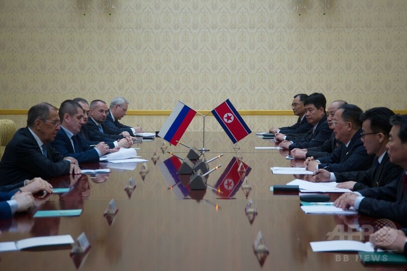 ロシア外相が訪朝、金正恩委員長と会見 ロ政府発表
