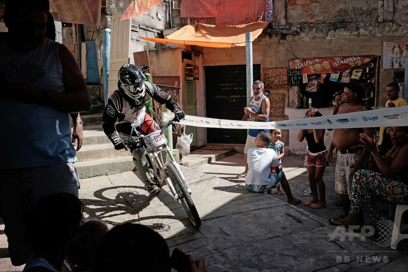 リオの貧困地区がマウンテンバイクのサーキットに