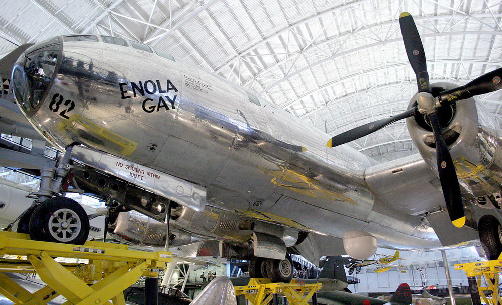 Bradley ct flying museum enola gay
