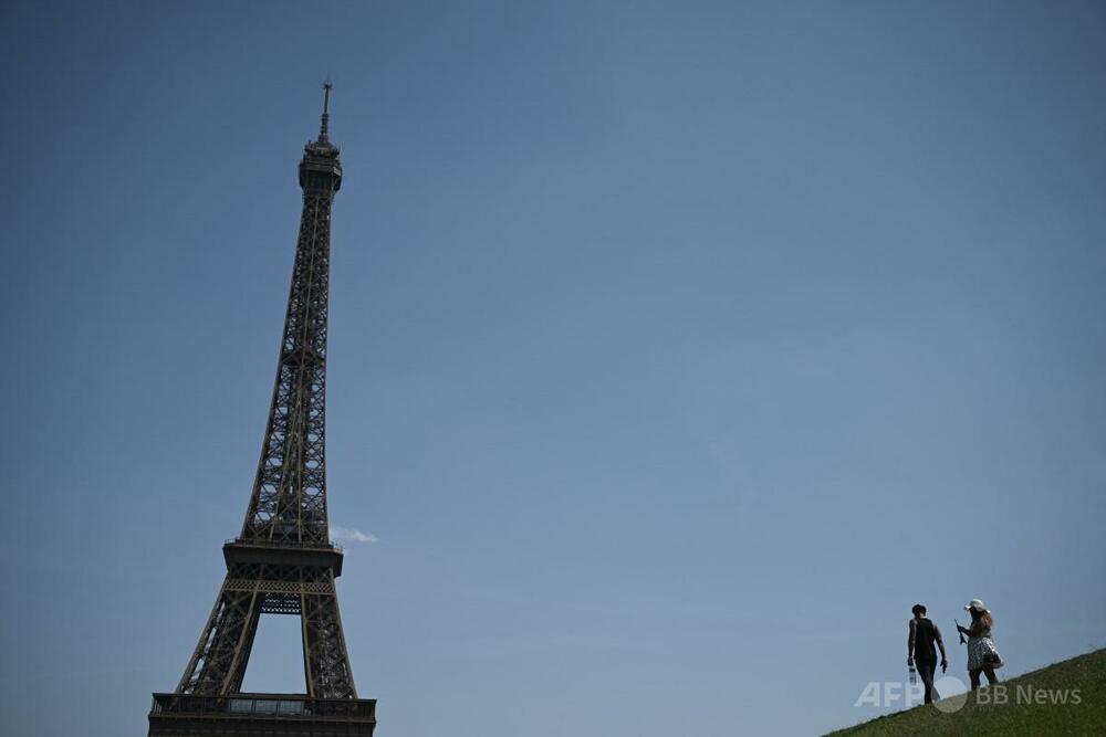 欧州熱波で仏「超過死亡」約1000人、高齢者85％占める