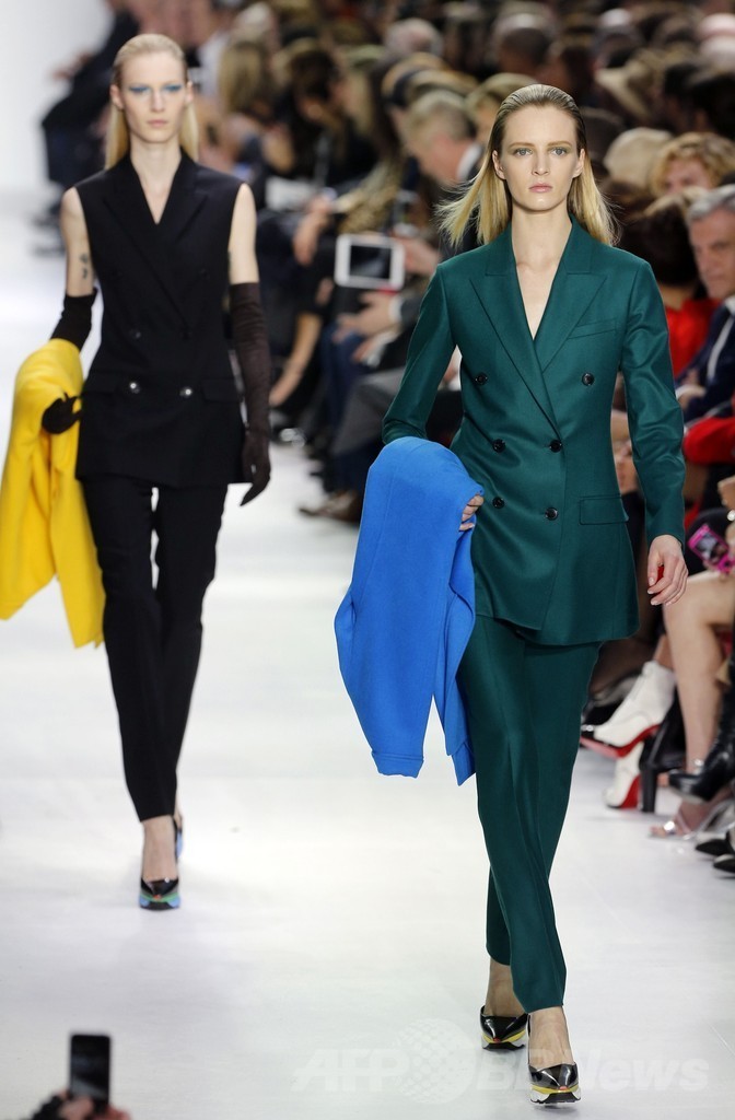 ＜14/15年秋冬パリコレクション＞クリスチャン ディオール