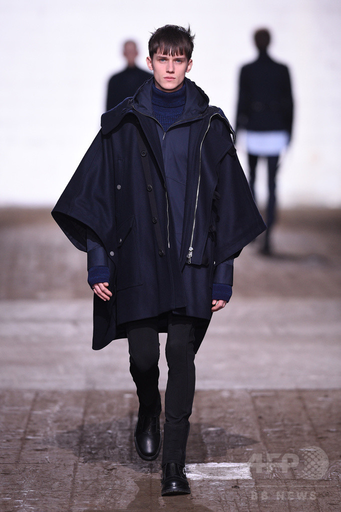 「ディーゼル ブラック ゴールド」バイク・メッセンジャーにインスパイアされた16年秋冬メンズコレクション