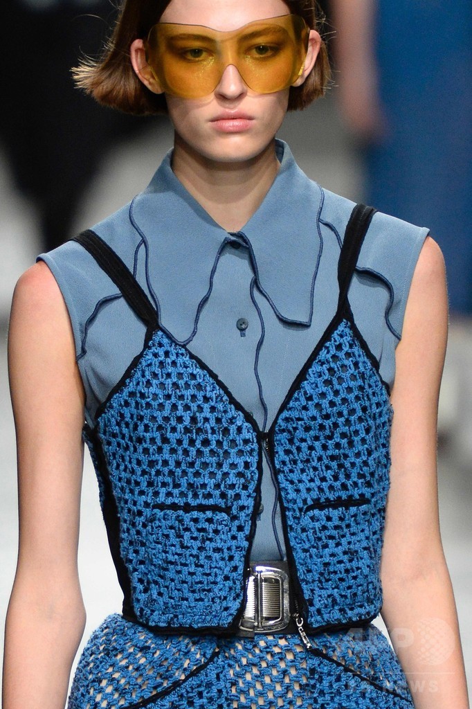 「ヴェロニク・ルロワ」17年春夏