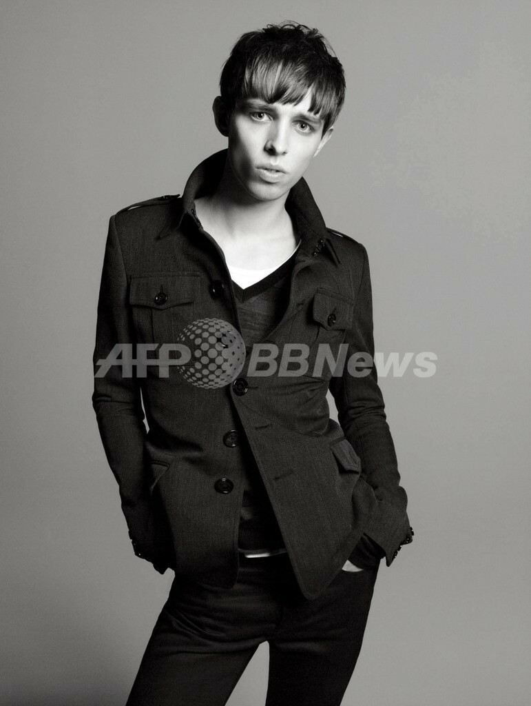 バーバリー「ザ・ビート」から男性向けオードトワレ登場、3月発売 写真 バーバリー「ザ・ビート」から男性向けオードトワレ登場、3月発売 写真