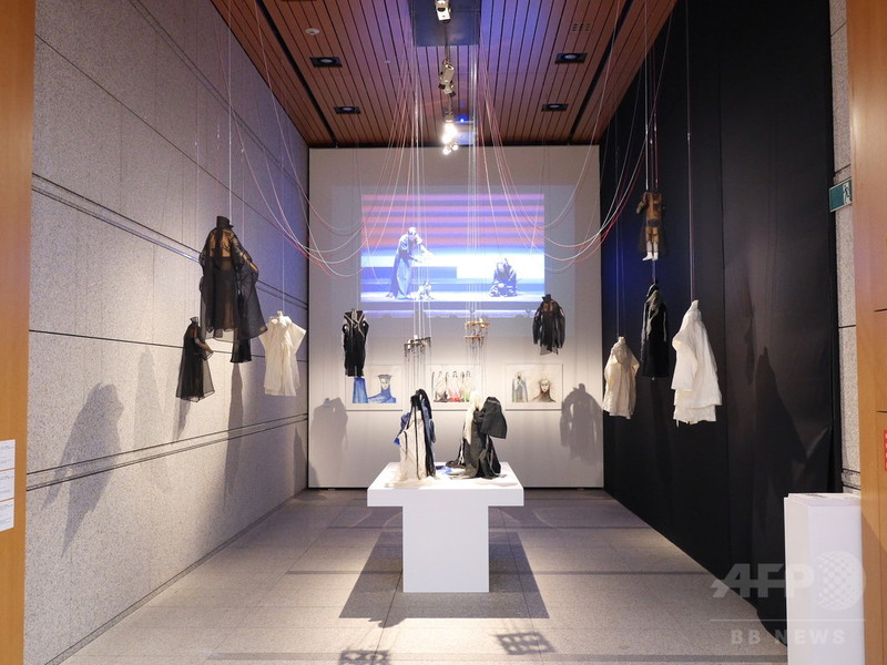 東京都現代美術館で「山口小夜子 未来を着る人」展、6月28日まで