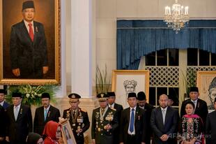 インドネシア、スハルト元大統領を国家英雄に 抗議の声も