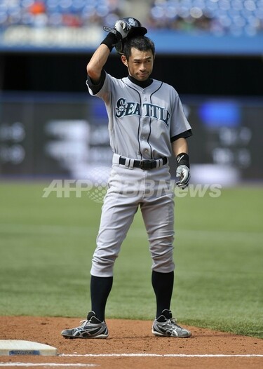 イチロー 前人未到の10年連続200安打達成 写真6枚 国際ニュース