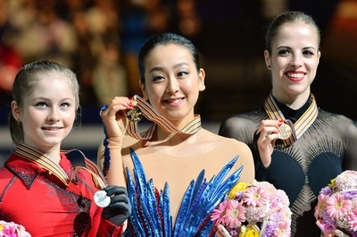 ソチ五輪の雪辱を果たした浅田、世界女王に返り咲き