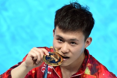 中国勢が男子1m板飛び込みも制覇、第16回世界水泳
