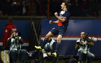 PSG、イブラの2得点でサンテティエンヌ退ける