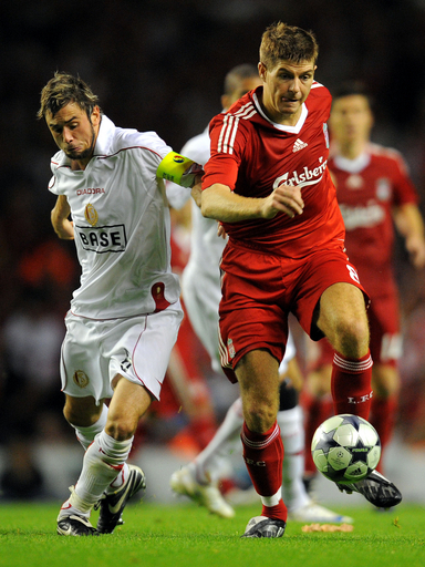 ジェラード 脚の付け根の手術によりW杯予選を欠場