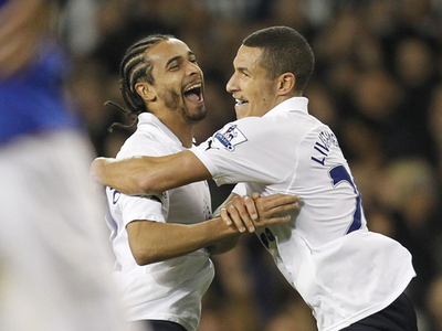 スパーズ、エバートンに快勝し優勝争いに名乗り