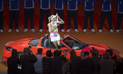 ケルバーがポルシェ・テニス・グランプリ連覇