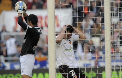 バレンシアとレバンテのダービーはドローに終わる