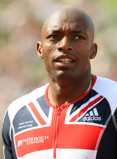 デボニッシュ 男子200メートルを制す