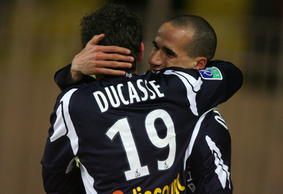 ボルドー モナコを破り首位に肉薄