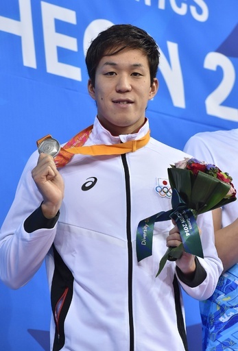 小関が男子50m平泳ぎで銀メダル、アジア大会