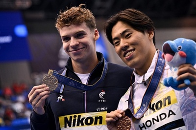 マルシャンが男子200mバタフライでも金 本多が銅 世界水泳