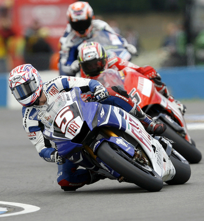 エドワーズ 今季2度目のポールポジションを獲得