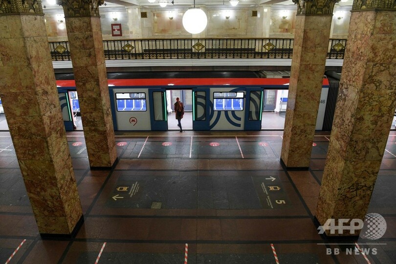 ロシア首相、新型コロナ感染 国内感染者10万人超える