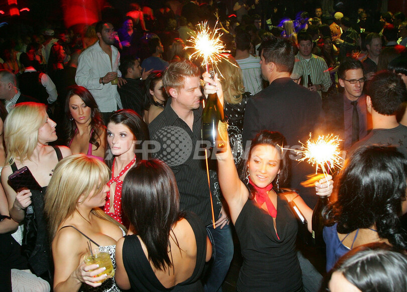 クラブ「プライベート・ラスベガス」オープン記念パーティーにアイスT、Cocoら登場