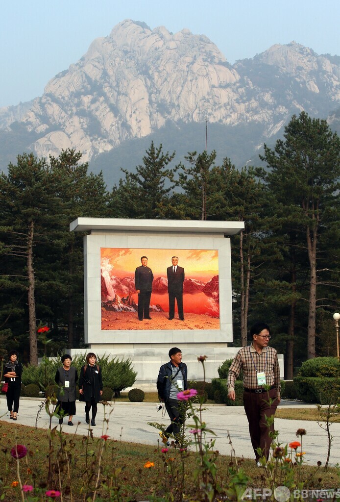 金一族の肖像を守れ 北朝鮮、台風接近で国民に指示
