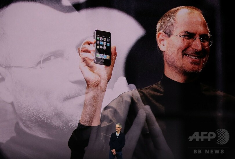 アップル、「iPhone X」など新3機種発表 「最大の飛躍」うたう