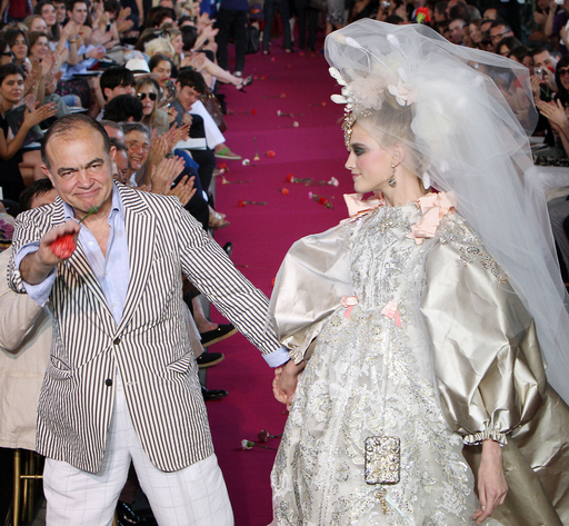 08/09年秋冬パリ・オートクチュールコレクション＞クリスチャン