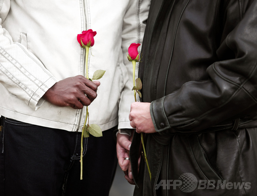 米国勢調査、同性婚カップルを「家族」に分類へ 米紙報道 米国勢調査、同性婚カップルを「家族」に分類へ 米紙報道