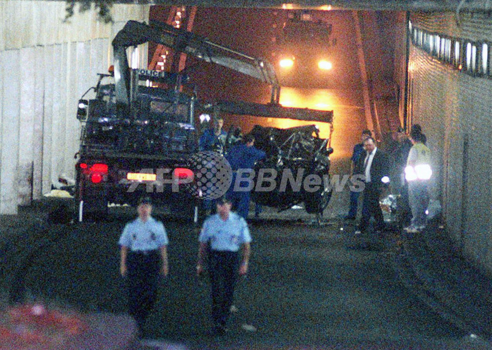 ダイアナ元妃死因、運転手の飲酒とパパラッチの追跡 陪審評決 写真1枚 国際ニュース:AFPBB News